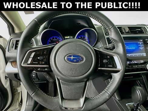 Used 2018 Subaru Outback 2.5i Limited image 12