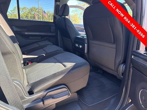 Used 2021 Ford Expedition XLT image 19