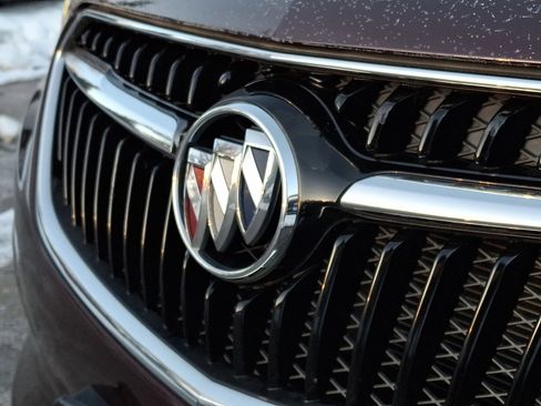 Used 2018 Buick Encore Preferred image 29