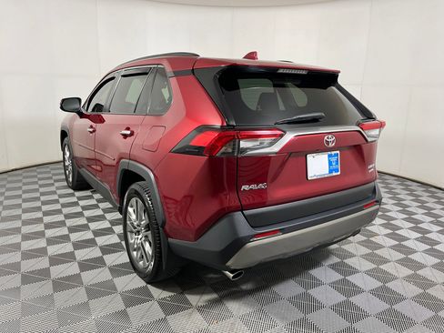 Used 2022 Toyota RAV4 Limited image 21