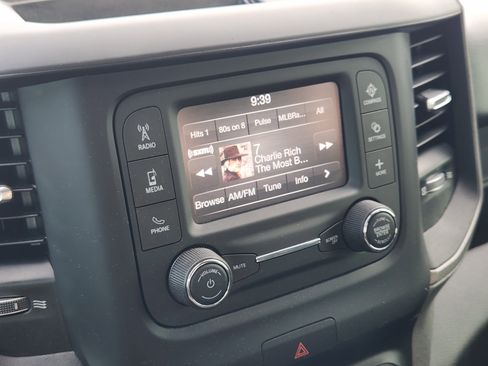 Used 2020 RAM 1500 Tradesman RWD image 17