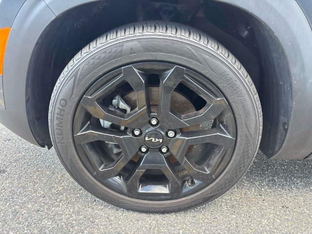 Used 2024 Kia Seltos X-Line AWD/4WD image 9