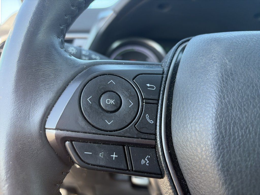 Used 2021 Toyota Camry XSE w/ Navigation Upgrade Package FWD image 20