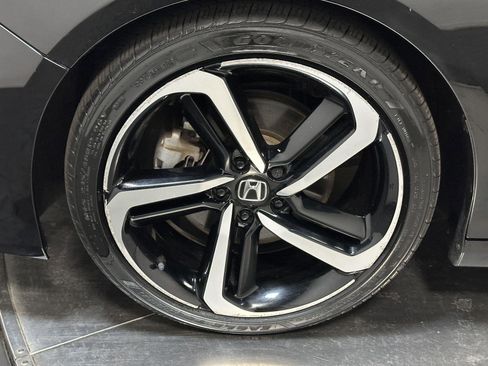 Certified 2021 Honda Accord Sport image 18