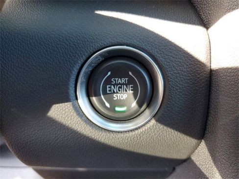 New 2026 GMC Acadia Elevation image 24