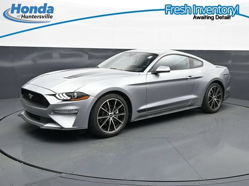 Used 2023 Ford Mustang Coupe w/ Equipment Group 101A RWD image 4