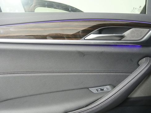 Used 2022 BMW 540i w/ M Sport Package image 13