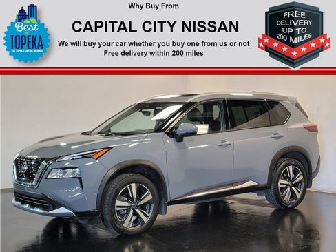 Used 2023 Nissan Rogue Platinum w/ Platinum Premium Package image 5