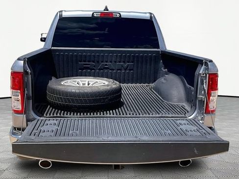 Used 2022 RAM 1500 4x4 Crew Cab image 29