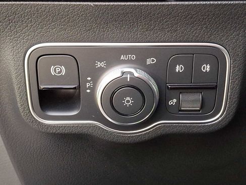 Used 2026 Mercedes-Benz GLA 250 4MATIC image 22