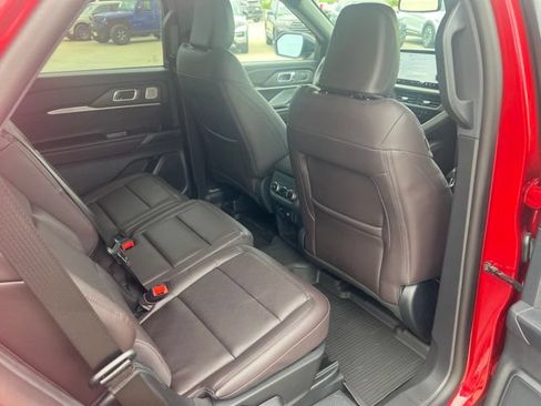 New 2026 Ford Explorer Platinum AWD/4WD image 21