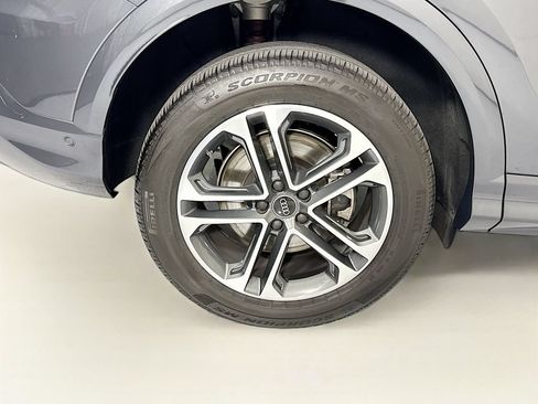 Certified 2025 Audi Q5 Premium w/ Convenience Package AWD/4WD image 34