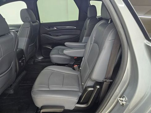 Used 2023 Buick Enclave Essence w/ Experience Buick Package AWD/4WD image 4