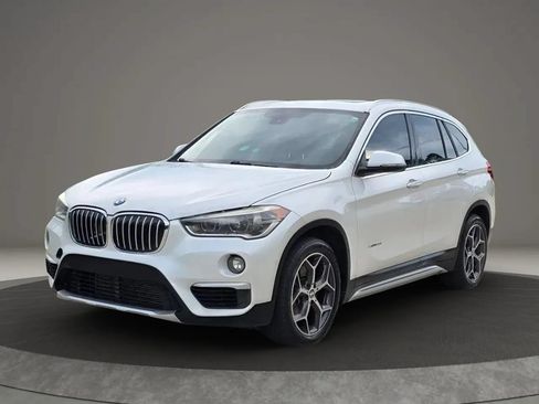 Used 2017 BMW X1 sDrive28i FWD image 7