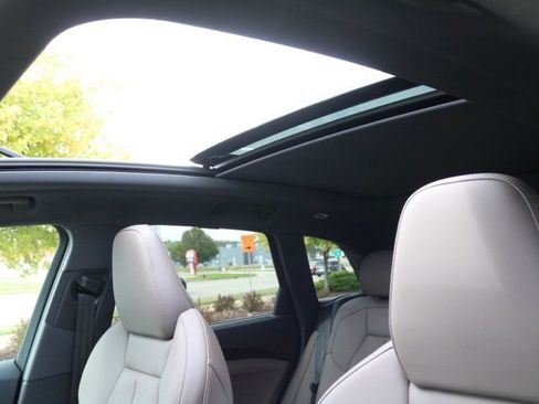 New 2025 Audi Q5 Premium Plus image 16