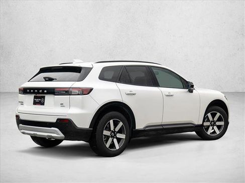 Used 2024 Honda Prologue Touring image 4