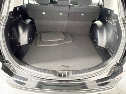 Used 2018 Toyota RAV4 XLE w/ Plus Extra Value Package image 24