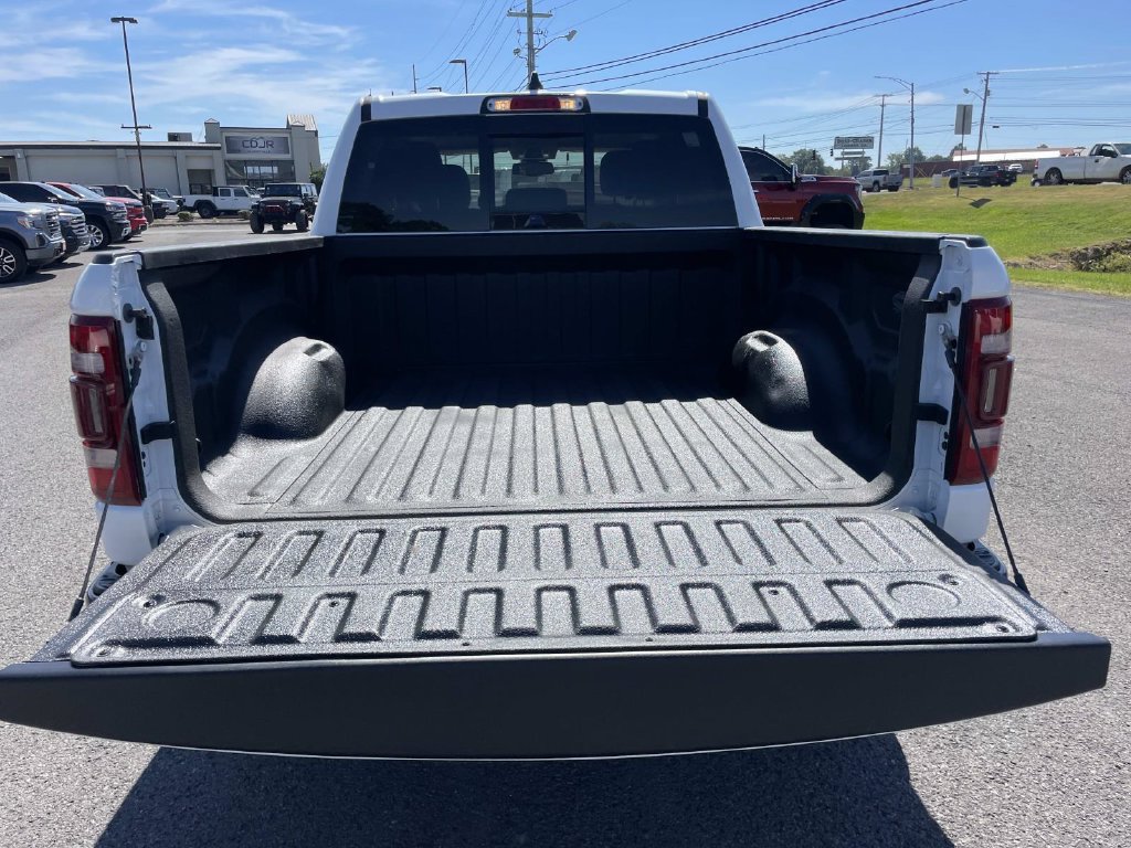 Used 2019 RAM 1500 Limited AWD/4WD image 18