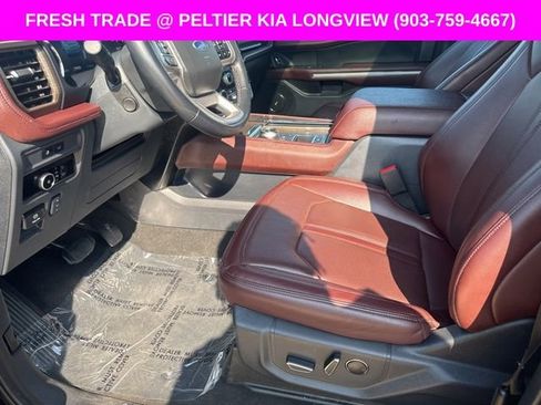 Used 2024 Ford Expedition Max Limited image 15