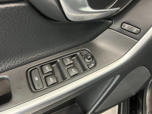 Used 2012 Volvo XC60 3.2 FWD image 22