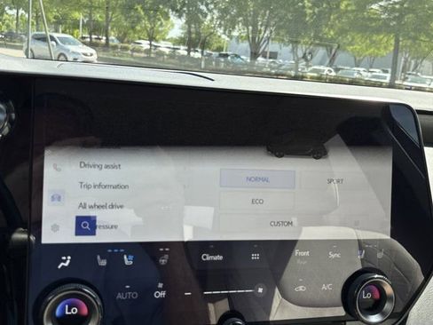 Used 2024 Lexus RX 350 AWD w/ Convenience Package image 32