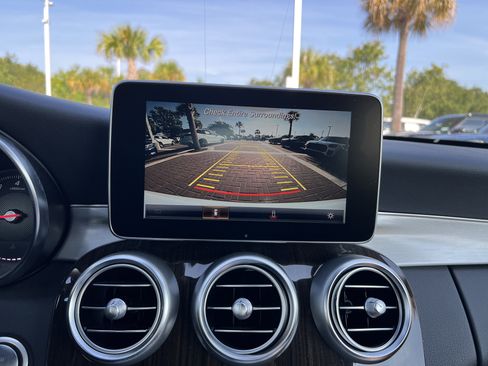 Used 2018 Mercedes-Benz C 300 4MATIC Cabriolet image 25