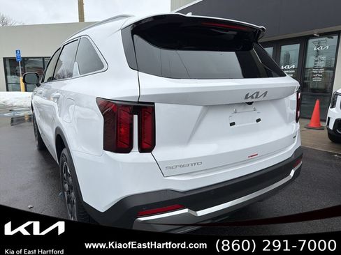 New 2026 Kia Sorento S AWD/4WD image 8