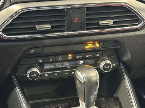 Used 2023 MAZDA CX-9 Carbon Edition image 19