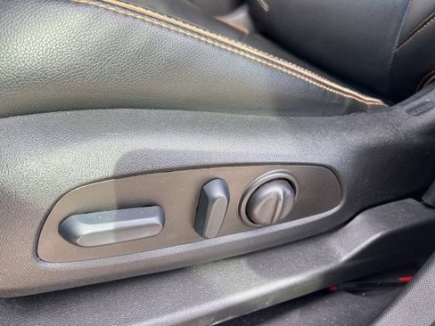 Used 2022 GMC Terrain AT4 w/ Infotainment Package II image 11