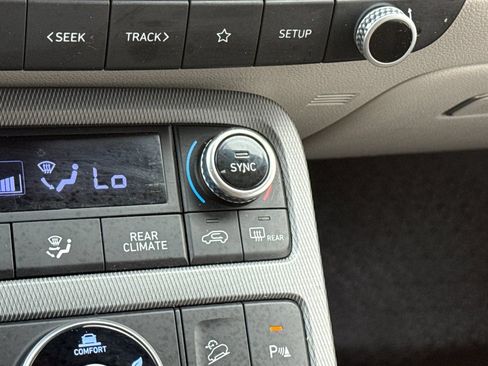 Used 2023 Hyundai Palisade Limited AWD/4WD image 30
