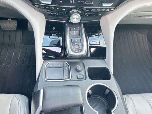 Used 2024 Acura MDX FWD w/ Technology Package image 17