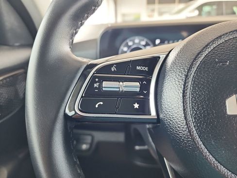 Used 2025 Kia Seltos EX FWD image 22