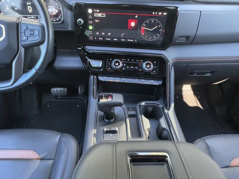 Used 2022 GMC Sierra 1500 AT4 w/ AT4 Premium Package image 20