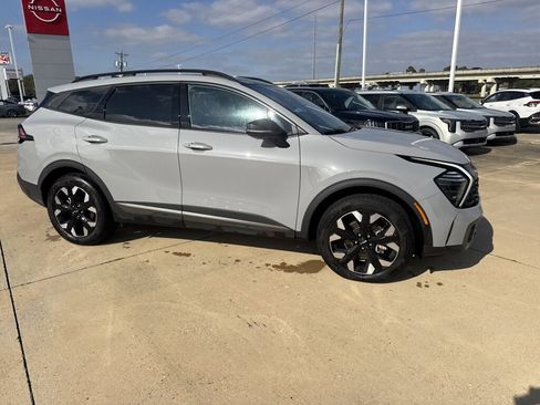 Used 2024 Kia Sportage X-Line w/ X-Line Premium Package image 12