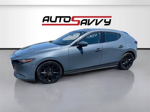 Used 2020 MAZDA MAZDA3 Hatchback w/ Premium Package image 3