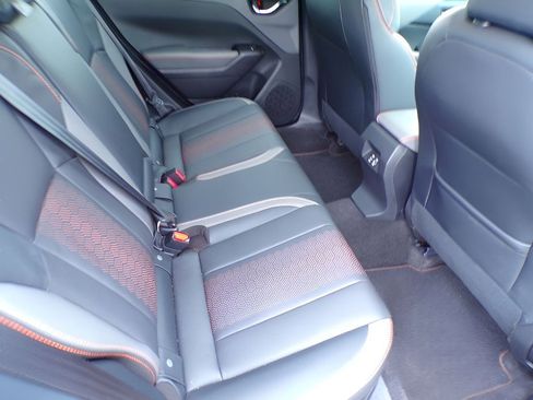 Certified 2025 Subaru Crosstrek 2.5i Limited image 9