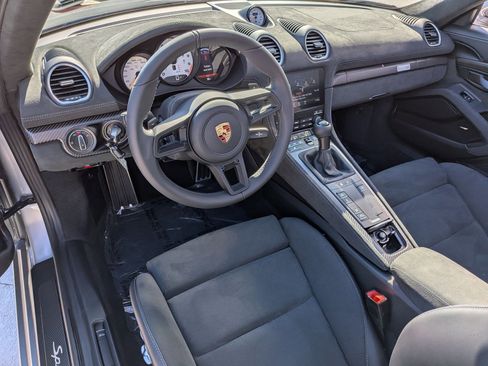 Certified 2025 Porsche 718 Boxster Spyder RS image 4