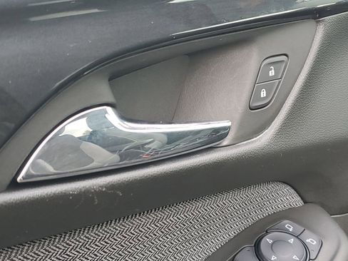 Used 2025 Chevrolet TrailBlazer LT AWD/4WD image 22