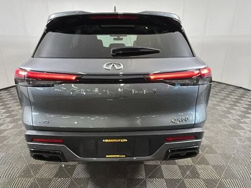 Used 2024 INFINITI QX60 Luxe AWD/4WD image 3