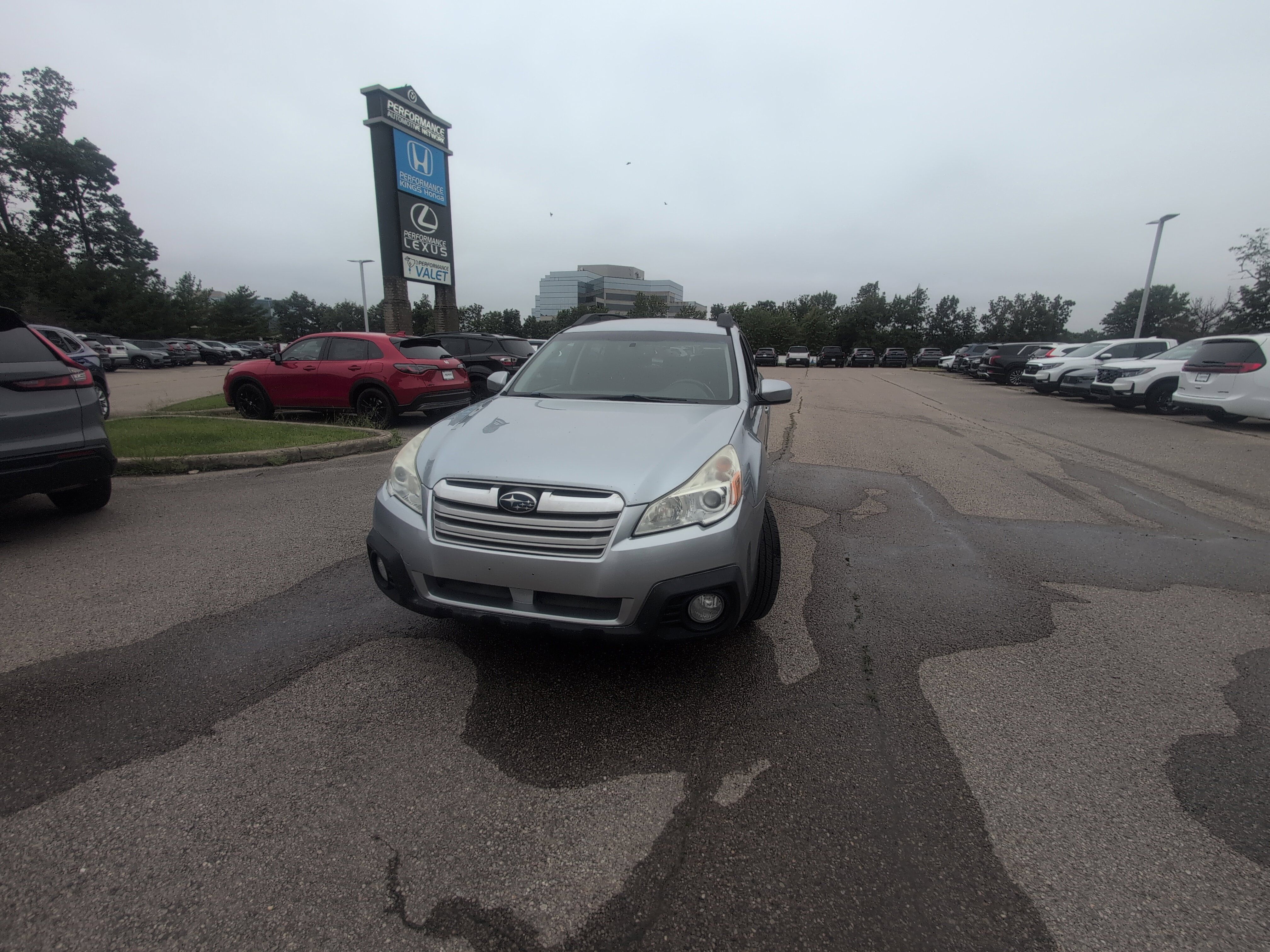 Used 2013 Subaru Outback 2.5i Premium AWD/4WD image 11