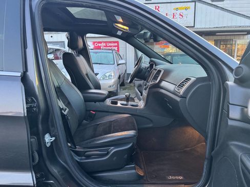 Used 2014 Jeep Grand Cherokee Altitude image 18