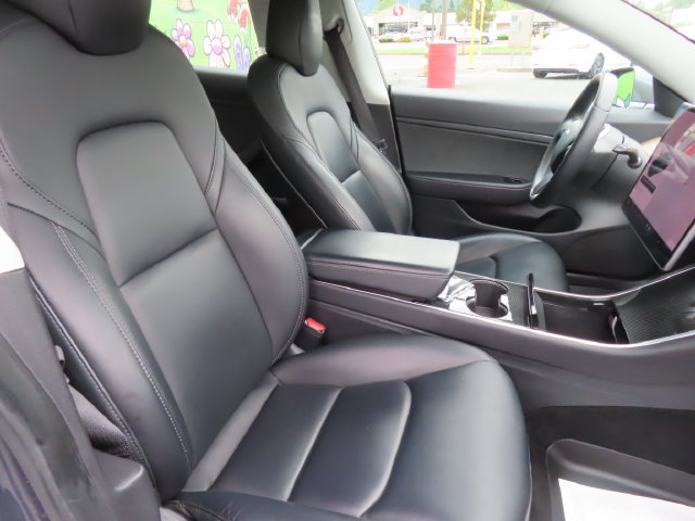 Used 2020 Tesla Model 3 Standard Range Plus RWD image 27
