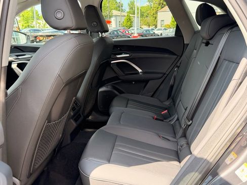 Certified 2025 Audi Q5 Premium w/ Convenience Package AWD/4WD image 13