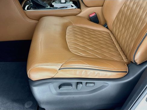 Used 2022 INFINITI QX80 Sensory w/ Cargo Package AWD/4WD image 13