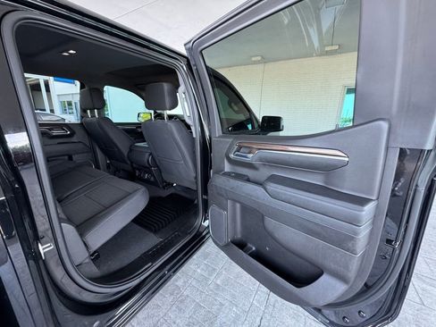 Used 2024 Chevrolet Silverado 1500 LT AWD/4WD image 24