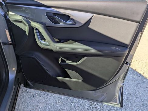 New 2026 Chevrolet Blazer LT image 32