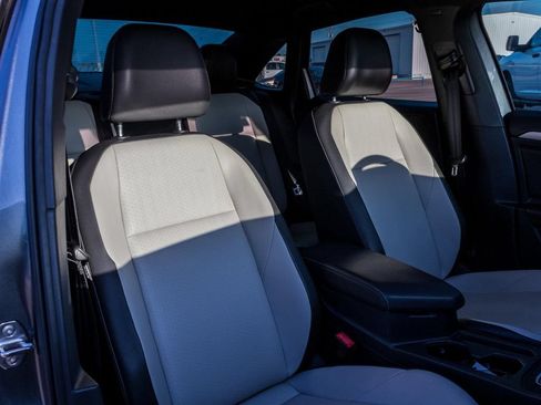 Used 2020 Volkswagen Jetta R-Line FWD image 13