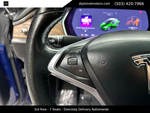 Used 2017 Tesla Model X 75D image 33