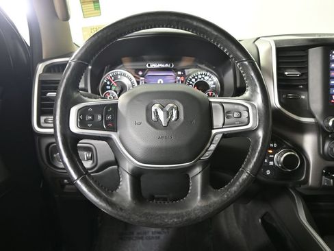 Used 2020 RAM 1500 Big Horn AWD/4WD image 35