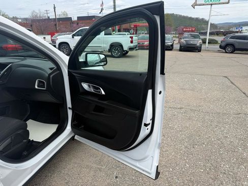 Used 2016 Chevrolet Equinox LT w/ Convenience Package AWD/4WD image 49